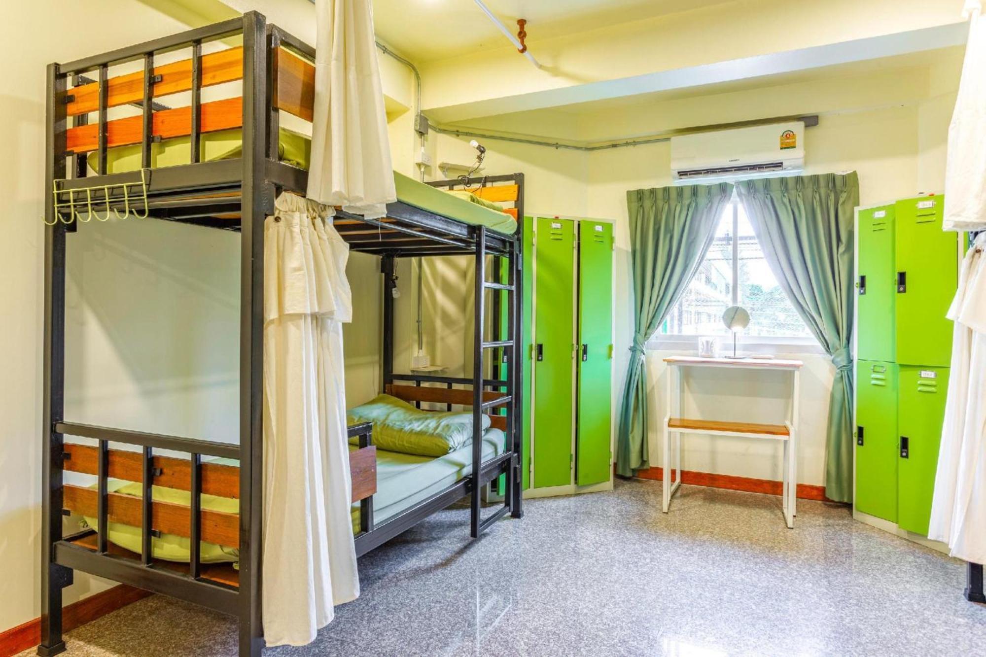 Oyo 928 Leaf Hostel Chiang Mai Luaran gambar